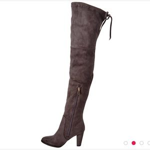 Catherine Marlandrino Grey Knee High Boots